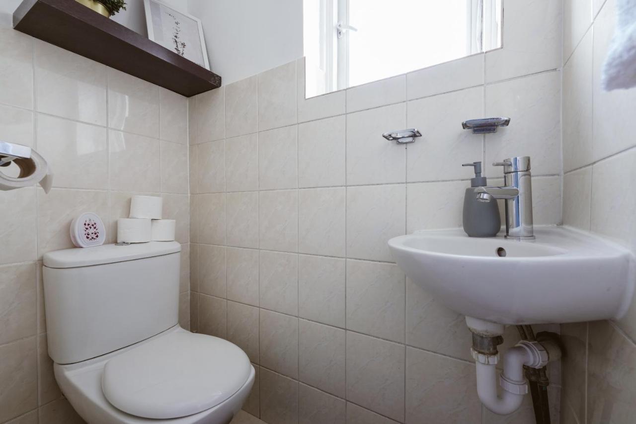 Great Rooms In Stepney Green Station - 12 London Exterior photo