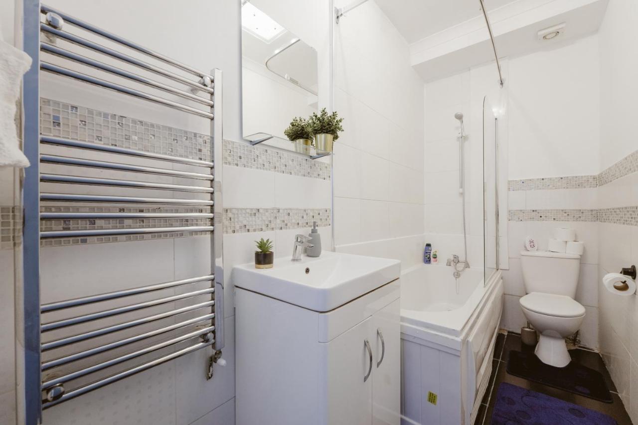 Great Rooms In Stepney Green Station - 12 London Exterior photo