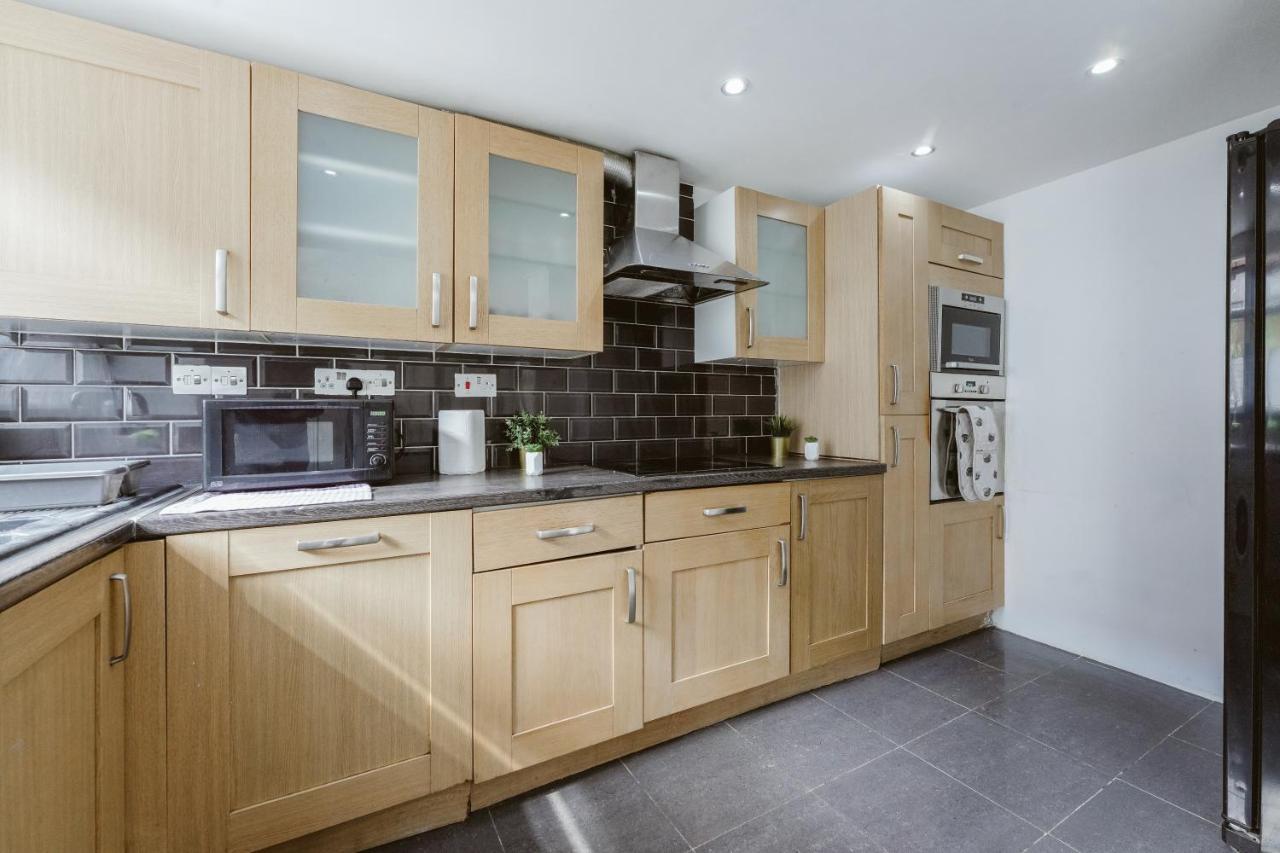 Great Rooms In Stepney Green Station - 12 London Exterior photo