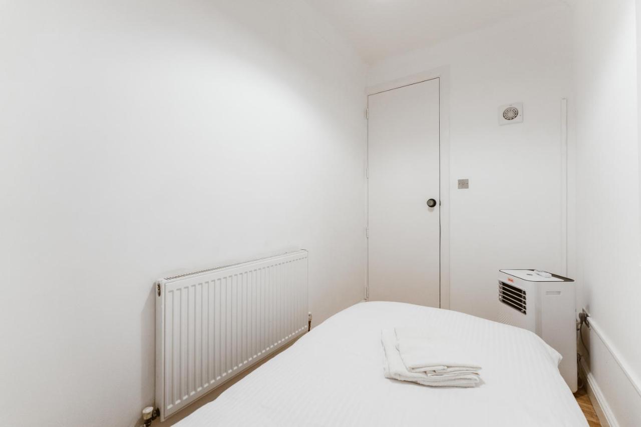 Great Rooms In Stepney Green Station - 12 London Exterior photo